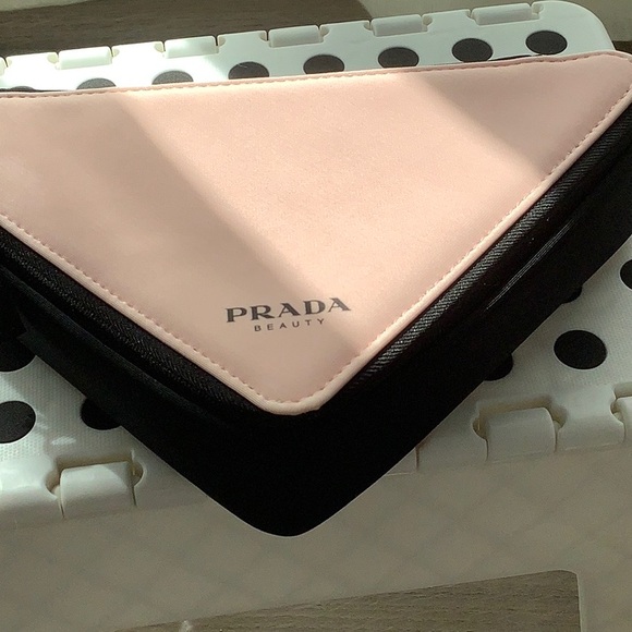 Prada Beauty Textured Black Pouch - Picture 3 of 4